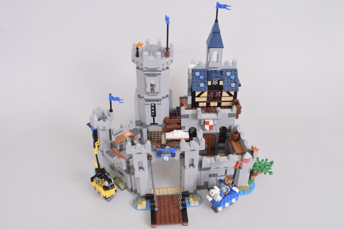 LEGO castles 16 1200x800