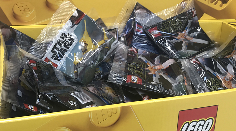 LEGO Star Wars 30386 Poe Dameron's X-wing Fighter found in the US
