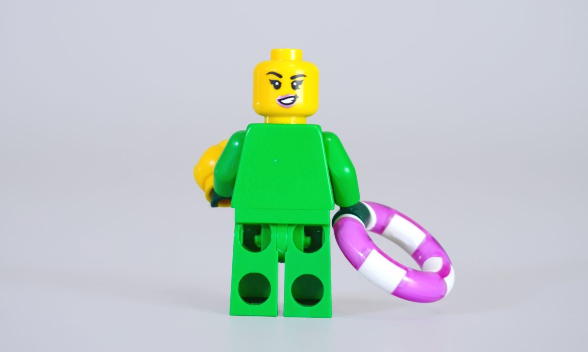 LEGO Collecctible Minifigures Series 28 review 011 1200x720