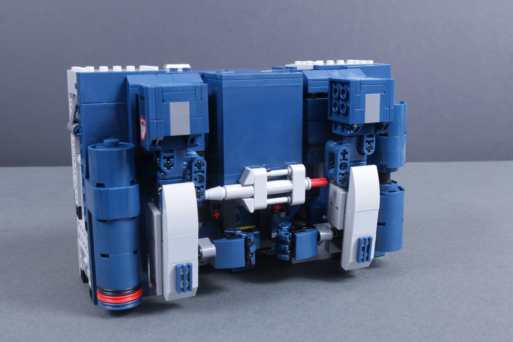 LEGO Icons Transformers 10358 Soundwave review 51 1024x683
