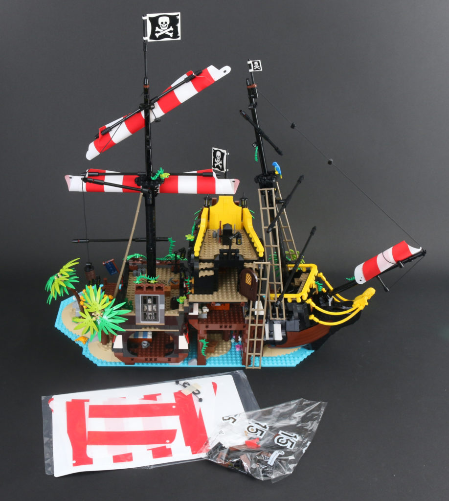 LEGO Ideas 21322 Pirates of Barracuda Bay review 52i