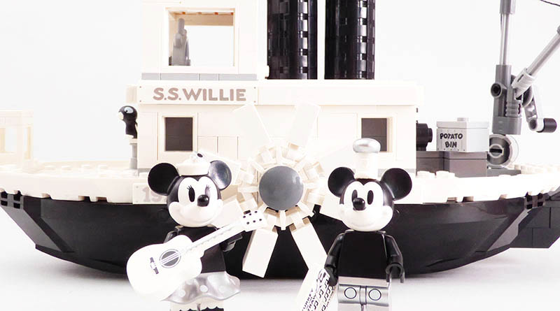 LEGO Ideas Disney Mickey Mouse 21317 Steamboat Willie review