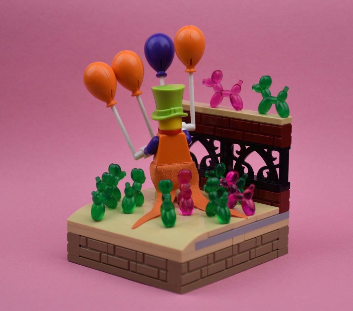 LEGO Collectible Minifigures Series 18 Vignettes: Balloon Artist