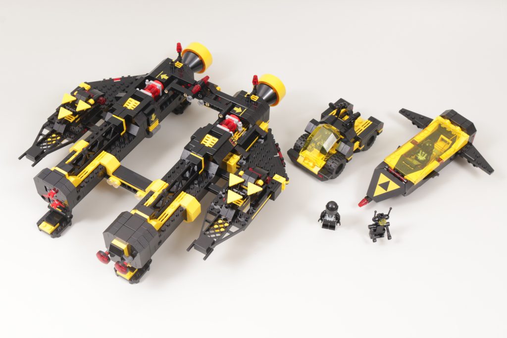 LEGO Icons 10355 Blacktron Renegade review 28 1024x683