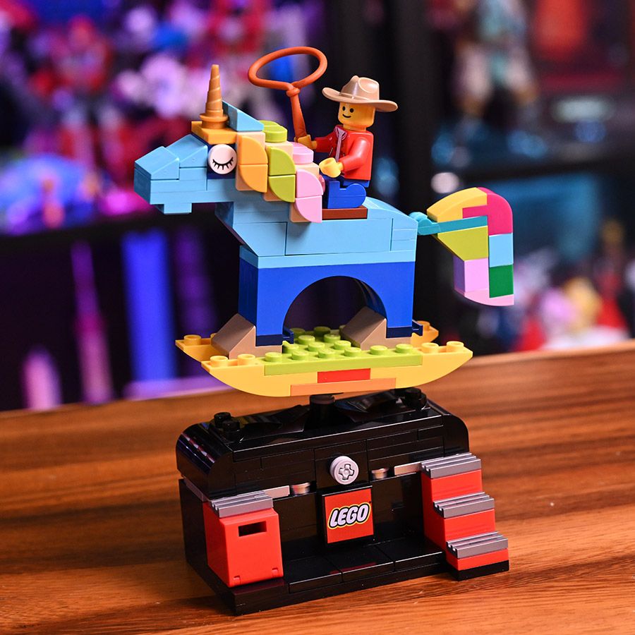 LEGO Bricktober 2022 Fantasy Adventure Ride