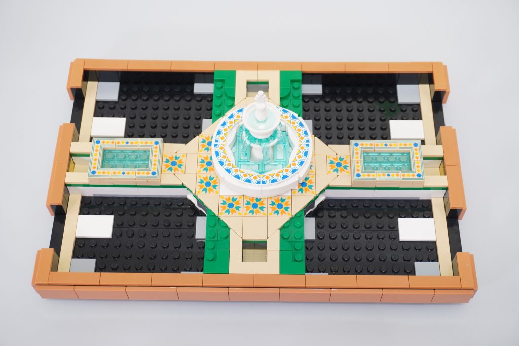 LEGO Icons 10359 Fountain Garden review 13 1024x683