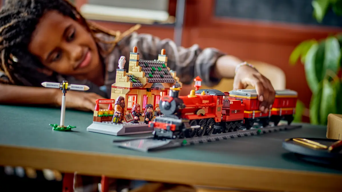 New LEGO Harry Potter sets track all seven years of the franchise