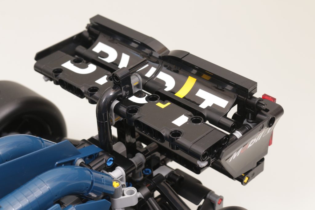 LEGO Technic 42206 Oracle Red Bull Racing RB20 F1 Car review 23 1024x683