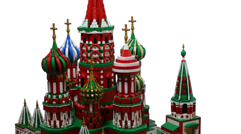 Brick Pic of the Day: Saint Basil's Cathedral