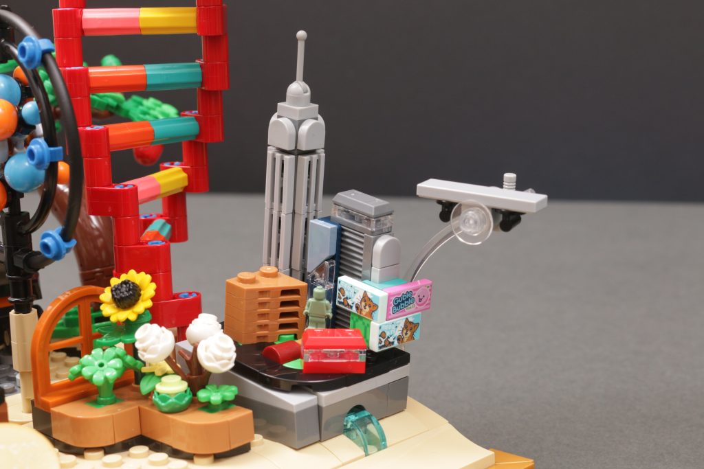 LEGO Ideas 21355 The Evolution of STEM review 22 1024x683