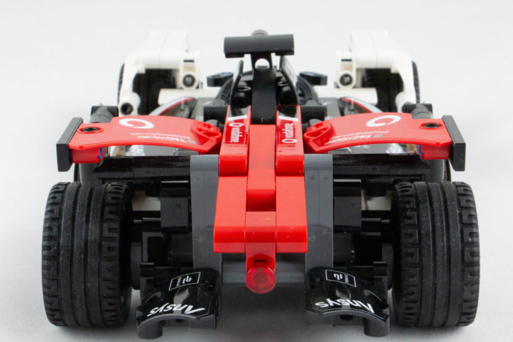 Technic 42137 Porsche 26 1024x683