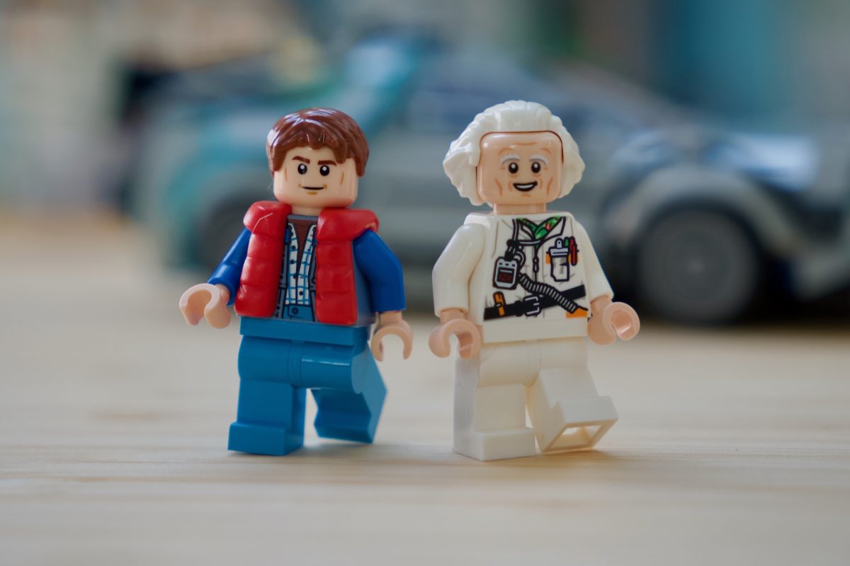 LEGO 77256 Time Machine from Back to the Future review 13 1200x800