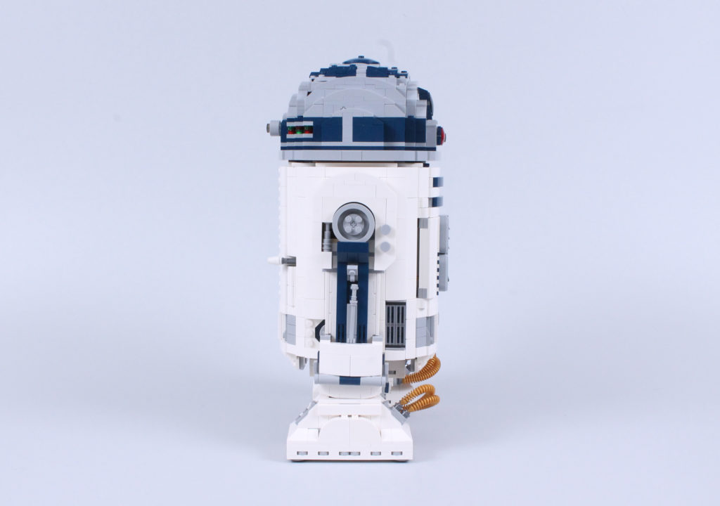 LEGO Star Wars 75308 R2 D2 review 17