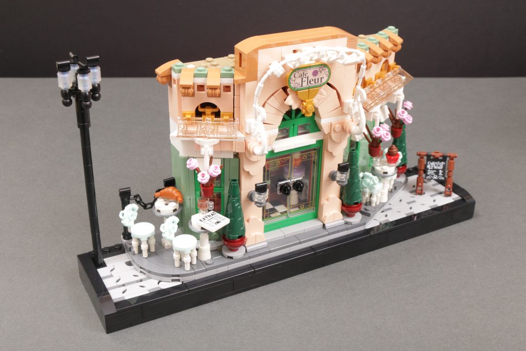 LEGO Icons 10362 French Cafe review 30 1024x683