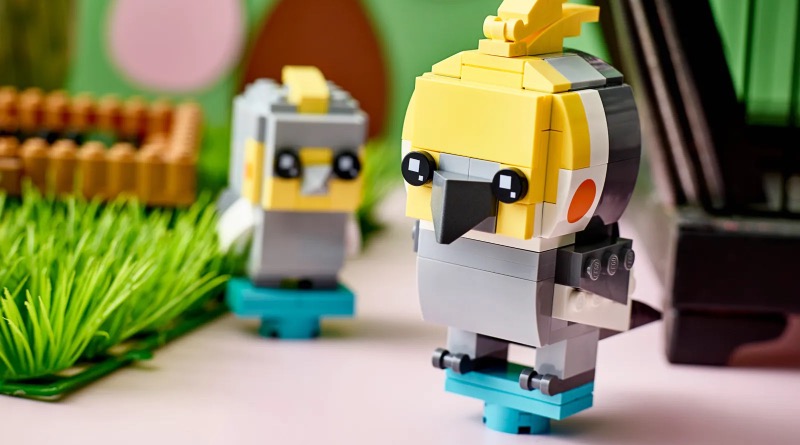 New LEGO BrickHeadz Pets and more sets have launched