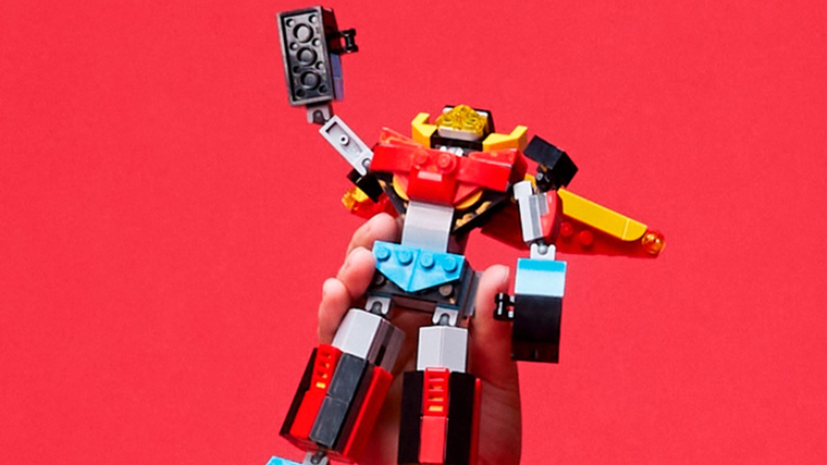 From fantasy to a mech, LEGO Creator's first 2022 wave has launched