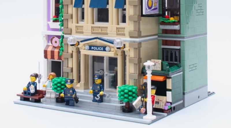 LEGO Modular Buildings Collection 10278 Police Station review