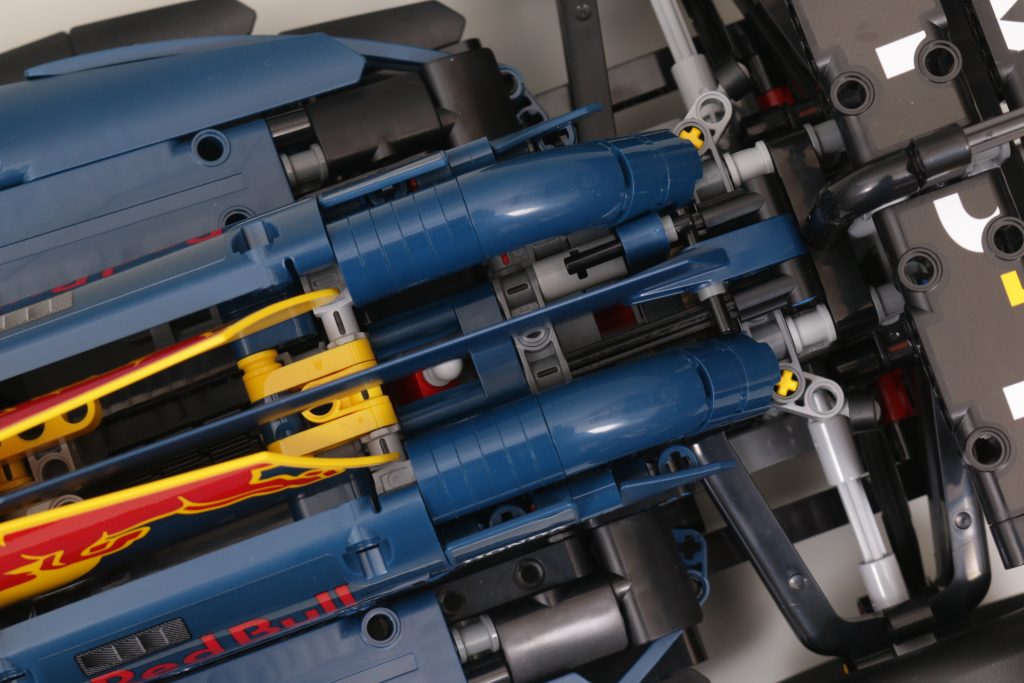 LEGO Technic 42206 Oracle Red Bull Racing RB20 F1 Car review 68 1024x683