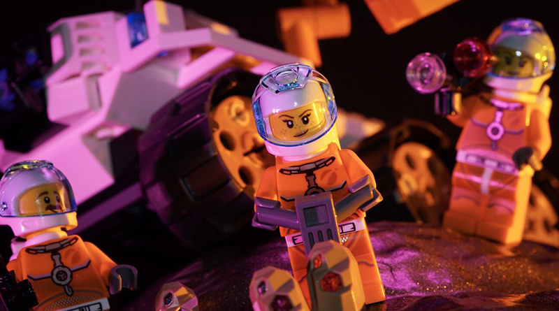Brick Pic of the Day: Space work