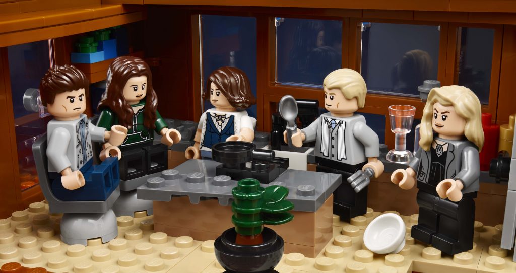 LEGO Ideas 21354 twilight cullen house 2 1024x542