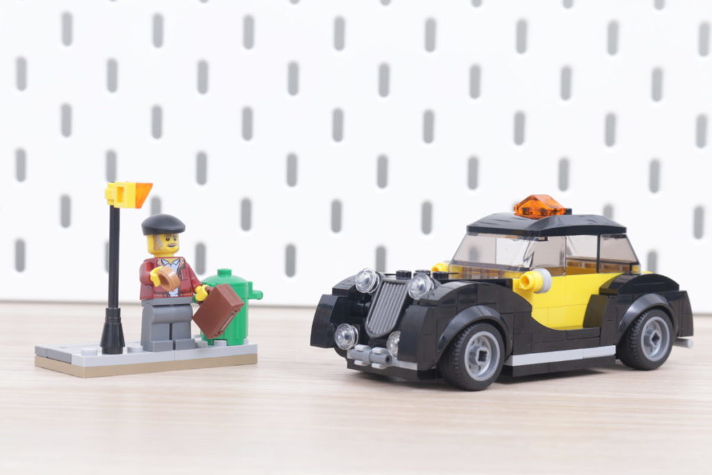 LEGO Creator Expert 40532 Vintage Taxi gift with purchase review 2 1024x683