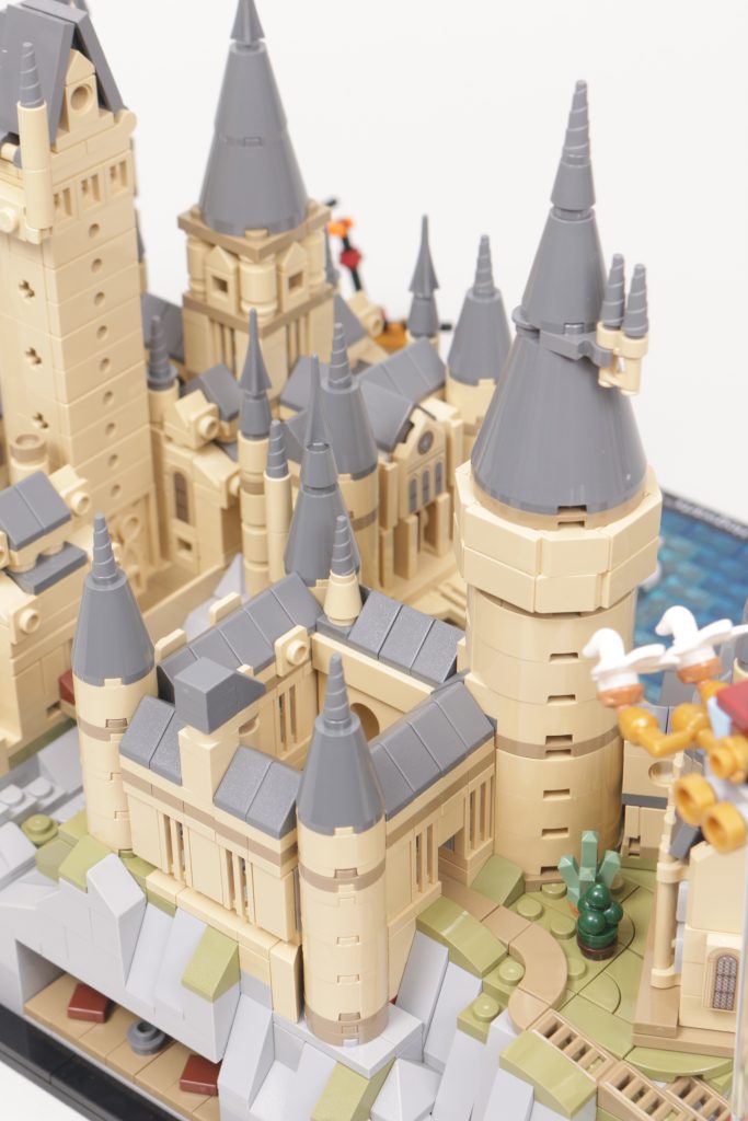 LEGO Harry Potter 76419 Hogwarts Castle and Grounds review 30 683x1024