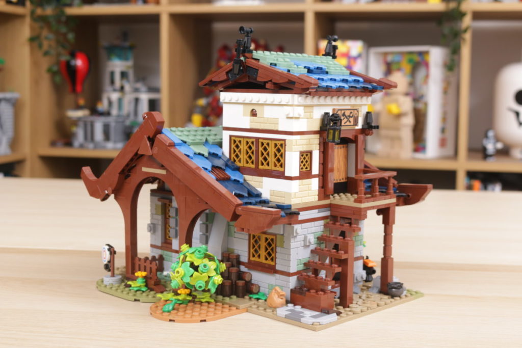 Rebuilding LEGO Ideas 21318 Medieval Blacksmith with Rebrickable 15 1024x683
