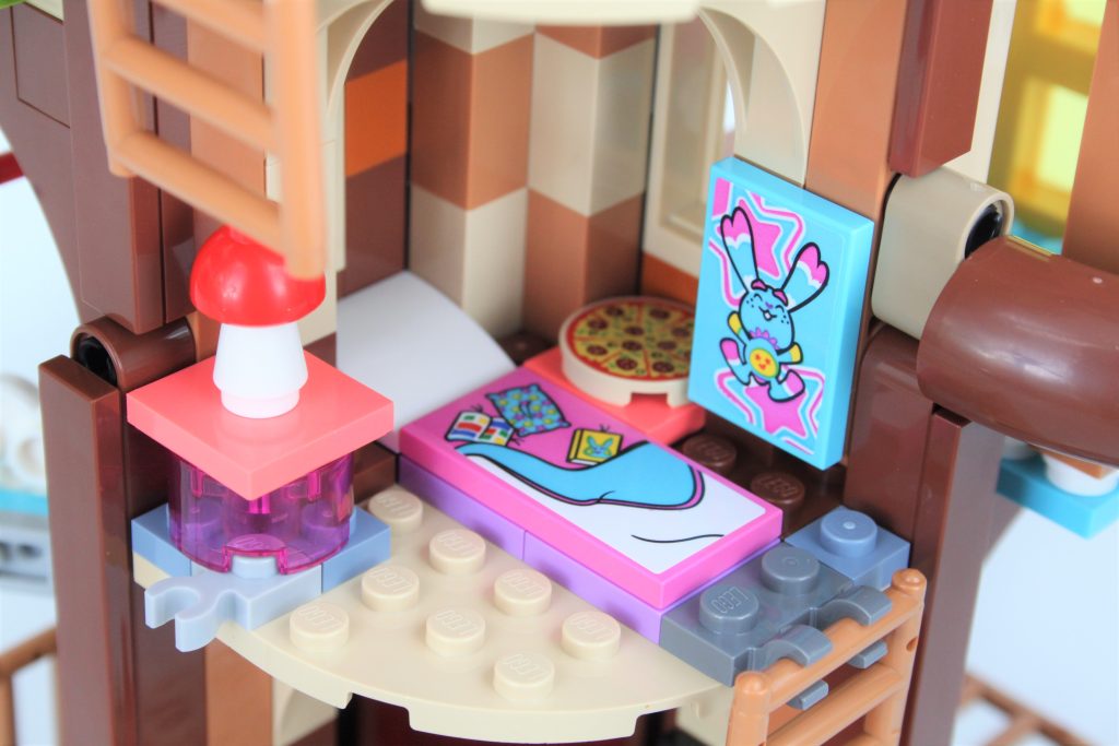 LEGO DREAMZzz 71461 Fantastical Tree House review 22 1024x683