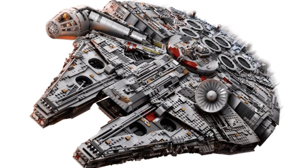 LEGO Star Wars 75192 Millennium Falcon box pose no art featured 1024x576