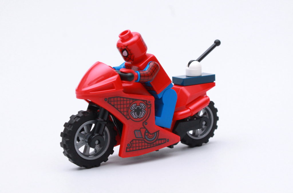 LEGO Marvel 76175 Attack on the Spider Lair review 19