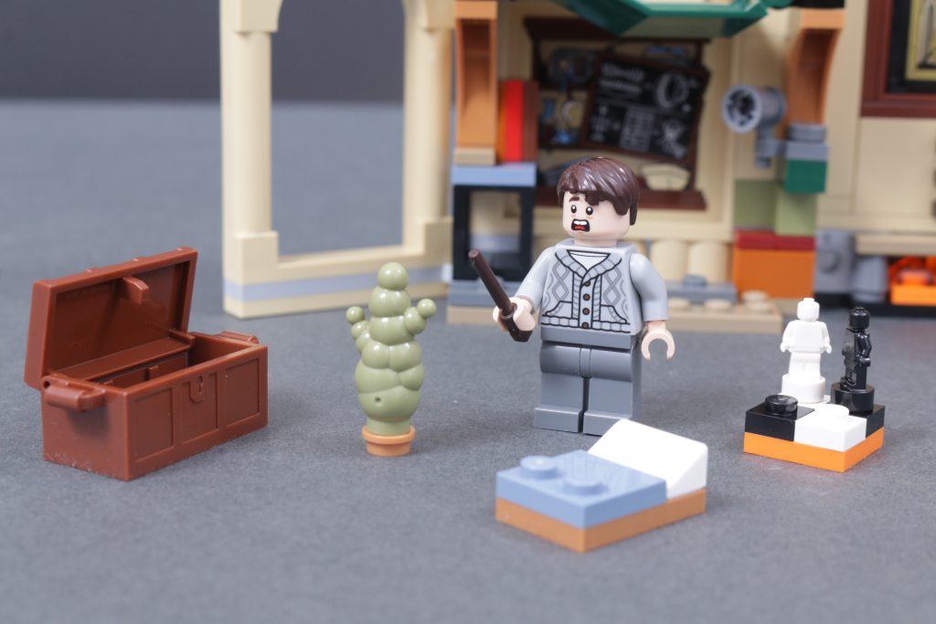 LEGO Harry Potter 40770 Hogwarts Castle Room of Requirement review 8 1024x683