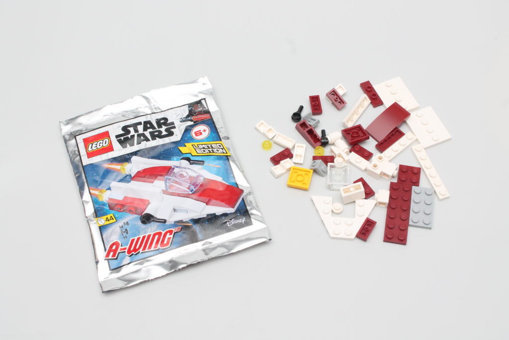 LEGO Star Wars magazine Issue 66 13