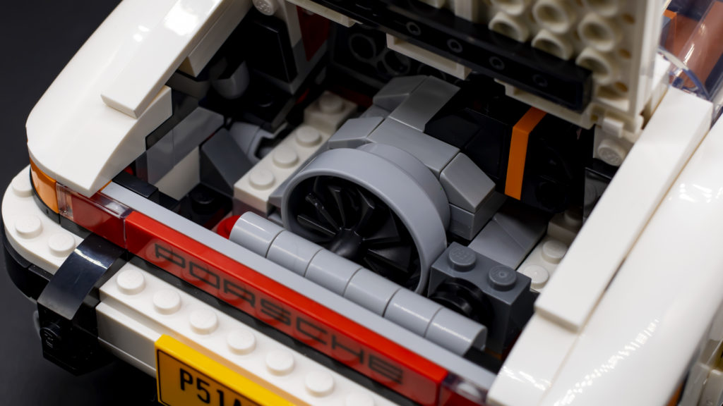 LEGO Creator 10295 Porsche 911 42