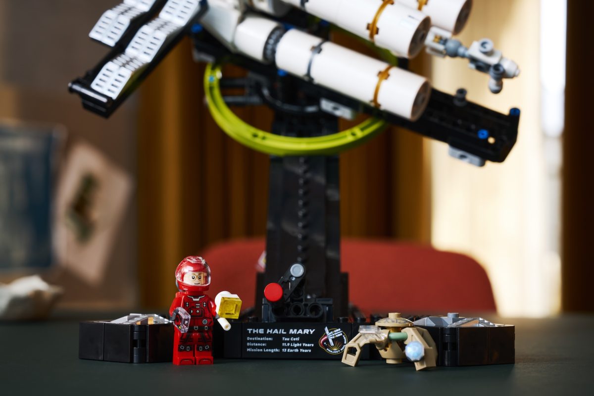 LEGO Icons 11389 Project Hail Mary 16 1200x800