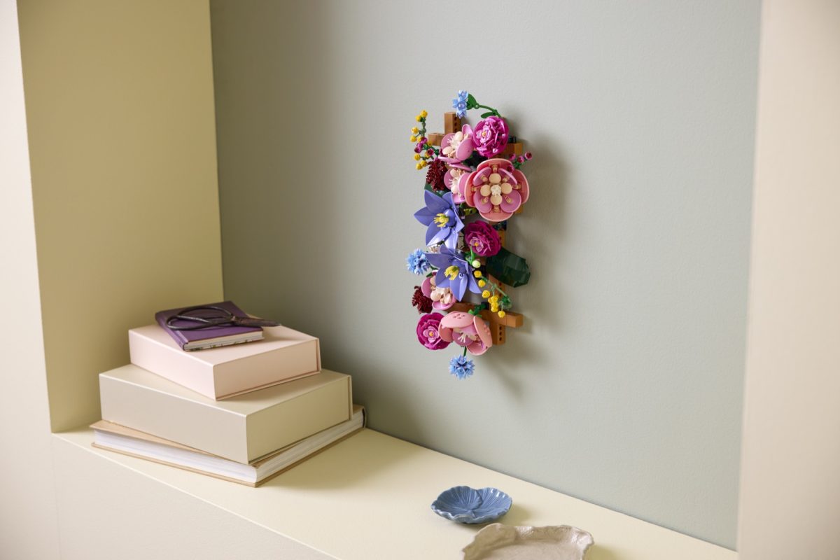 LEGO Botanicals 11503 Flower Wall 23 1200x800