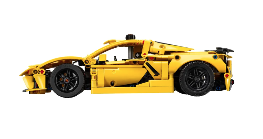 LEGO Technic 42205 Chevrolet Corvette Stingray 2