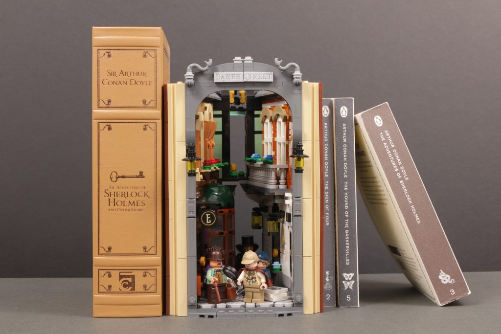 LEGO Icons 10351 Sherlock Holmes Book Nook review 35 1024x683