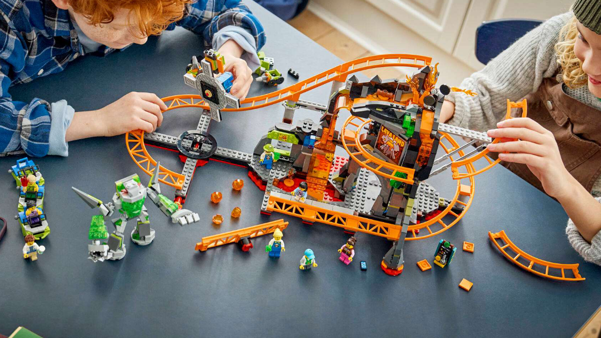 LEGO’s reusable roller coaster system is quietly changing set design for the better