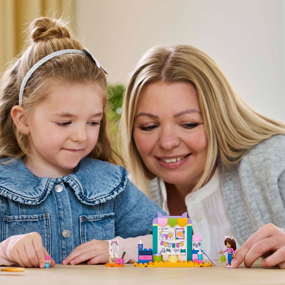 LEGO Gabbys Dollhouse 10795 Crafting with Baby Box 3