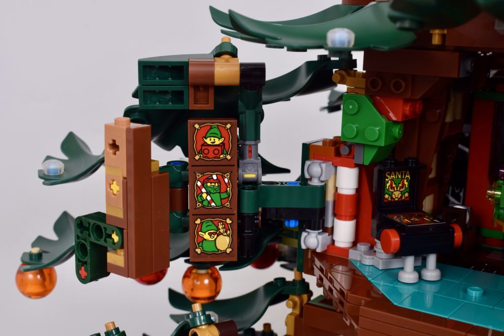 LEG 41843 Family Christmas Tree review 22 1024x683