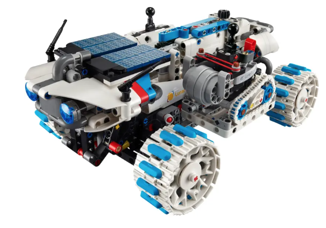 LEGO Technic 42211 Lunar Outpost Moon Rover 5