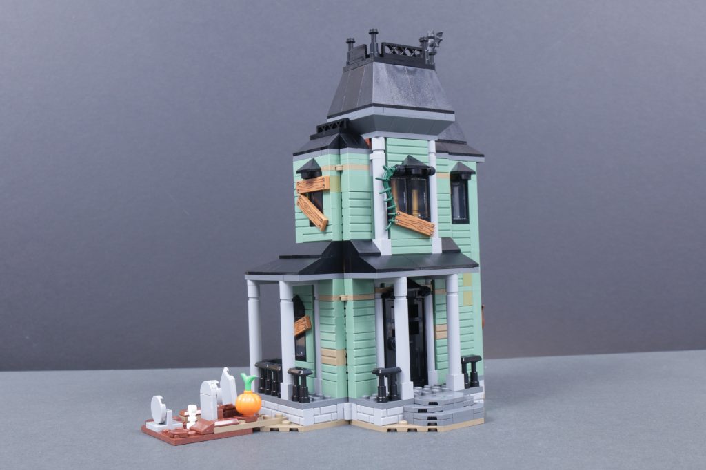 LEGO Creator 3 in 1 31167 Haunted Mansion review 29 1024x683