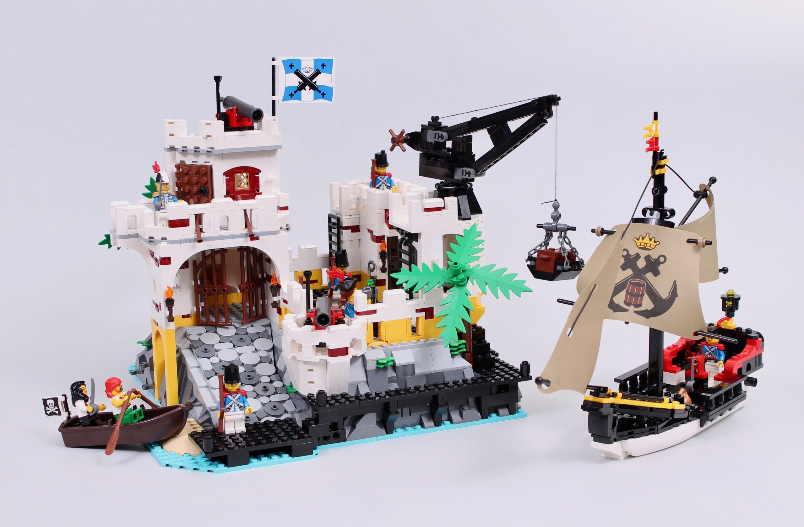 LEGO Icons 10320 Eldorado Fortress review 2 scaled