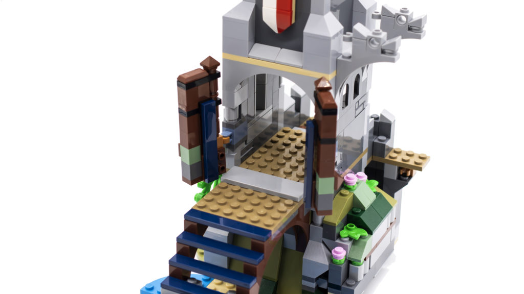 LEGO Creator 3 in 1 Medieval Castle 31120 12