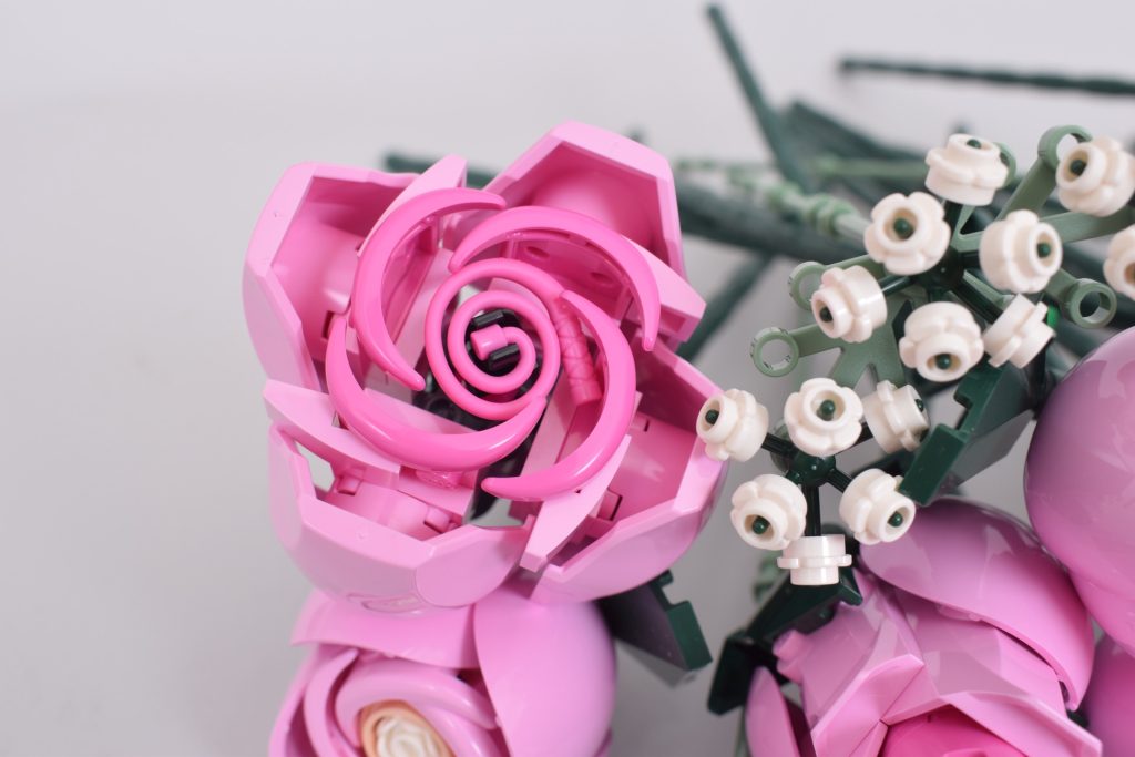 LEGO Icons 10374 Bouquet of Pink Roses review 3 1024x683