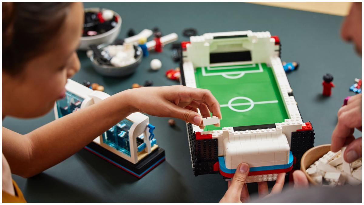 Looking at the differences between LEGO 21337 Table Football and original submission